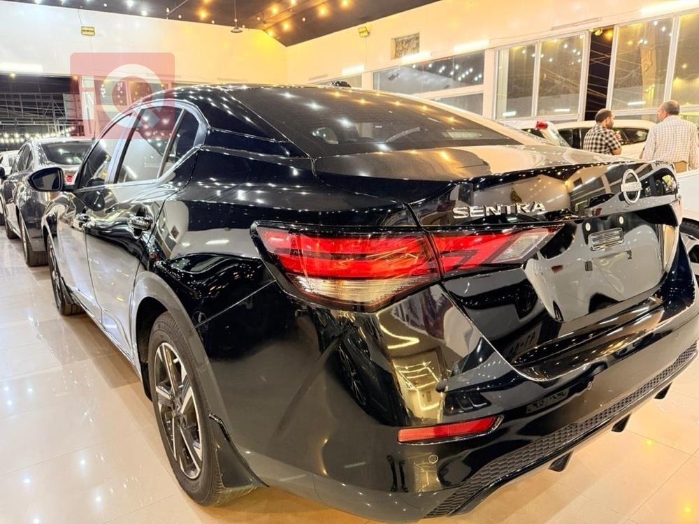 نيسان سنترا